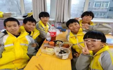 小学工作总结班务6篇