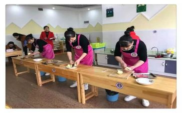 保育员述职个人述职报告8篇