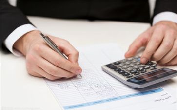 财务个人年度述职报告5篇