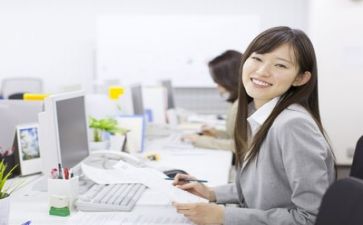 小财务述职报告参考6篇