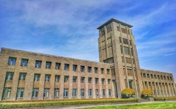 大学生大二学年自我鉴定8篇