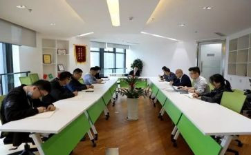 分管后勤工作校长述职报告8篇