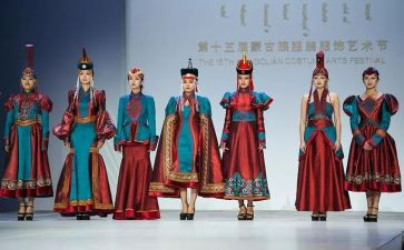 服饰的教案7篇