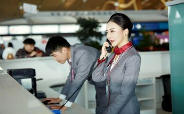 服务工作述职报告8篇
