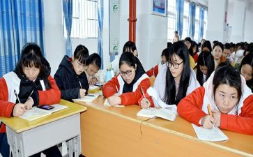 函授毕业表自我鉴定300字6篇