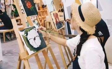 小班幼儿画画课教案6篇