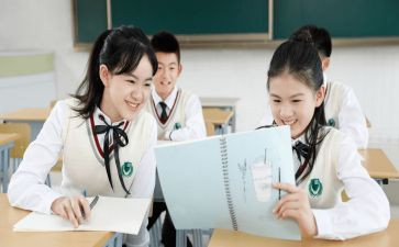 关于写老师的作文推荐6篇