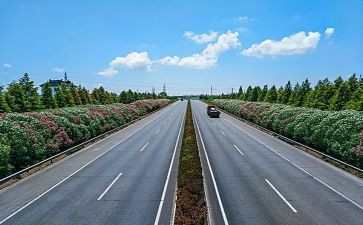 局道路交通安全自查报告8篇