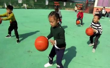 幼儿园小班抱皮球教案5篇