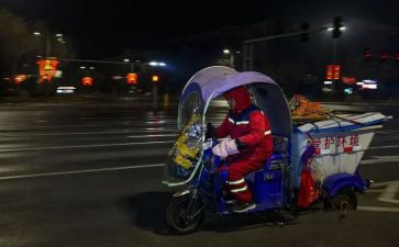 优秀环卫工人事迹8篇