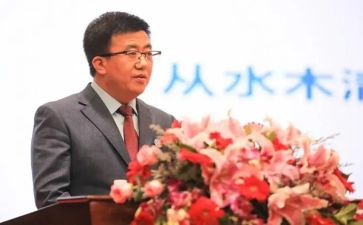校长简单述职报告6篇