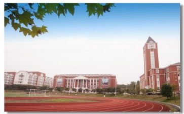 学校的自查报告通用5篇