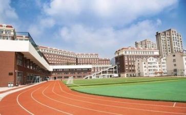 对学校的演讲稿600字7篇