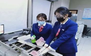 银行会计述职报告8篇